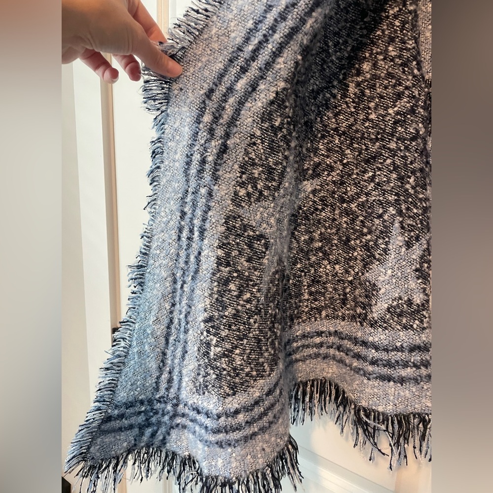 Blue Star Poncho Scarf Wrap - Picture 2 of 7